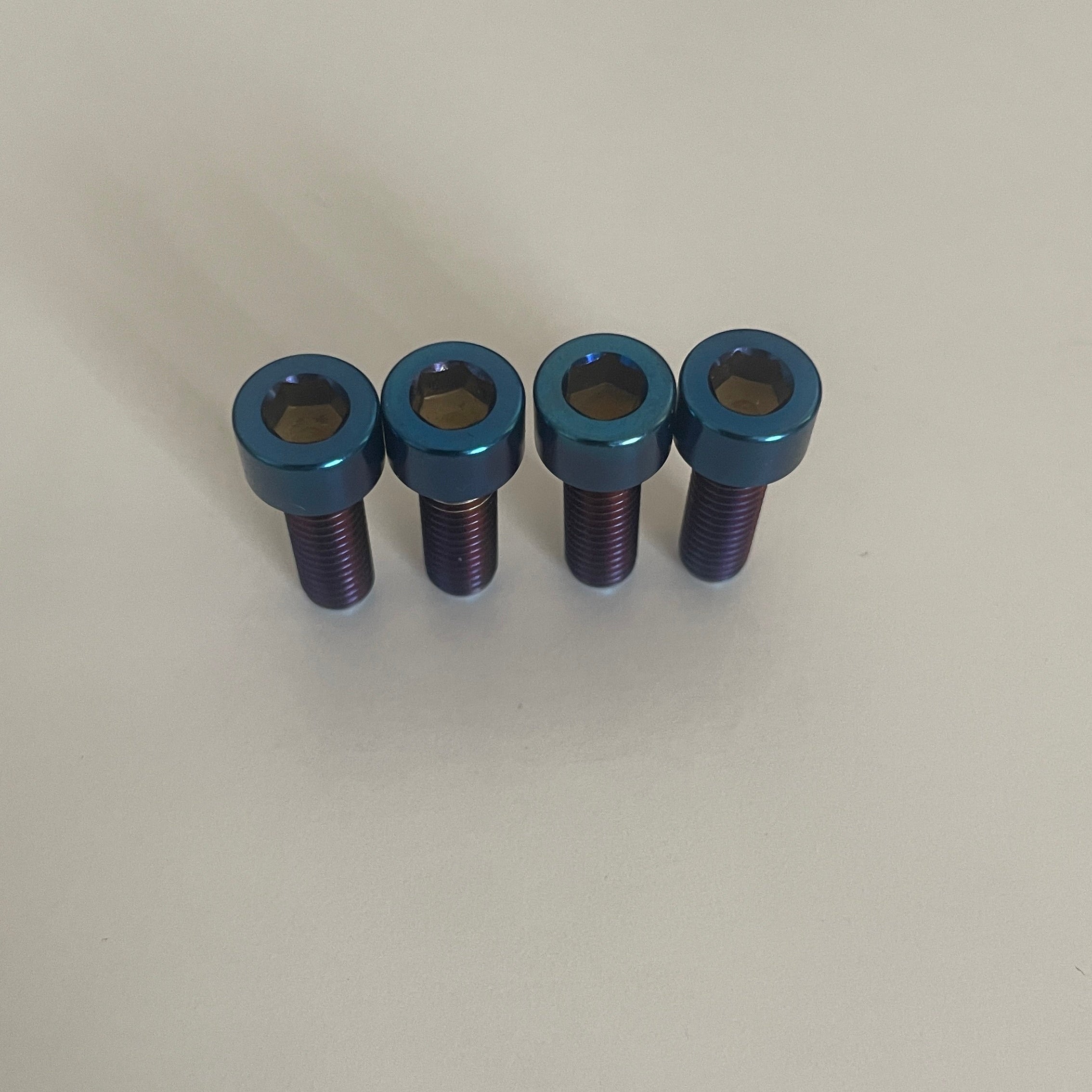 Funn bar clamp titanium bolts